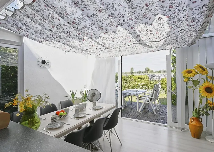 Aan De Oever * Stevensweert