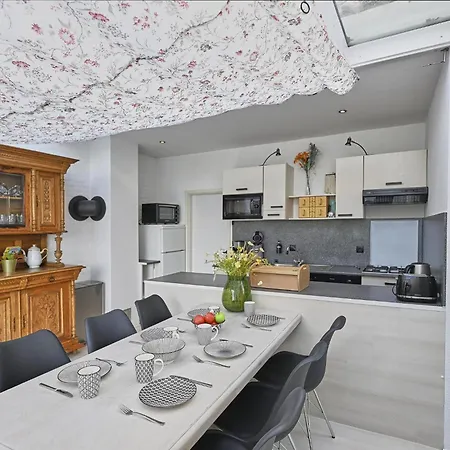 בית נופש Aan De Oever Stevensweert